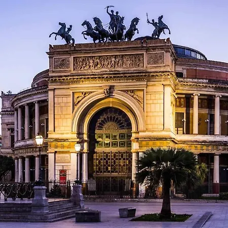 Elly House Hébergement de vacances Palerme